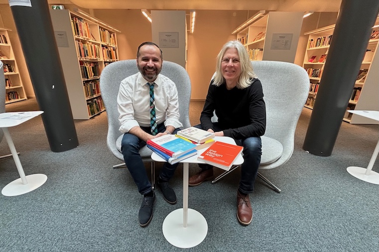 Montathar Faraon, biträdande professor i informatik, och Kari Rönkkö, professor i informatik.