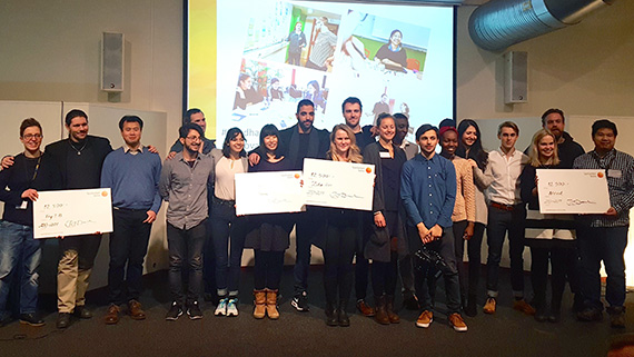 Vinnarna vid Food Hackathon by Krinova 2017. De fyra lagen fick dela på 50 000 kronor.