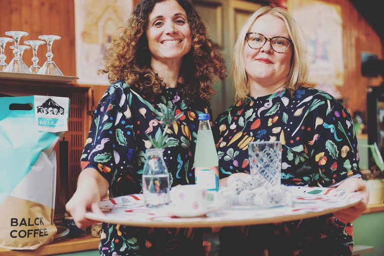 Maria och Veronica.