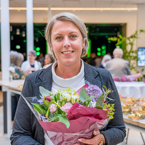 För mindre än en månad sedan tog Lina Hellberg licentiatexamen med avhandlingen Förskollärares konstruktion av ett fysikaliskt fenomen som objekt för lärande i förskola - en komplex och föränderlig process.