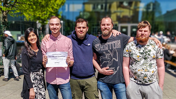 Vinnarna från Högskolan Kristianstad från vänster: Mashal Iqbal, Rasmus Eriksson, Liridon Smailji, Simon Westerdahl och Oskar Forssman.