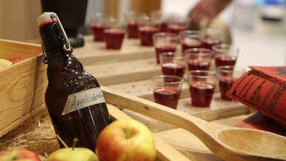 Lokalproducerad äppelcidervinäger
