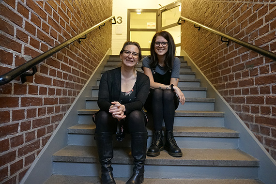 Tünde Blidal och Elise Schüler