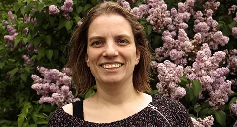 Ann-Sofie Svensson var en av de 16 studenter som nu fick sitt examensbevis.