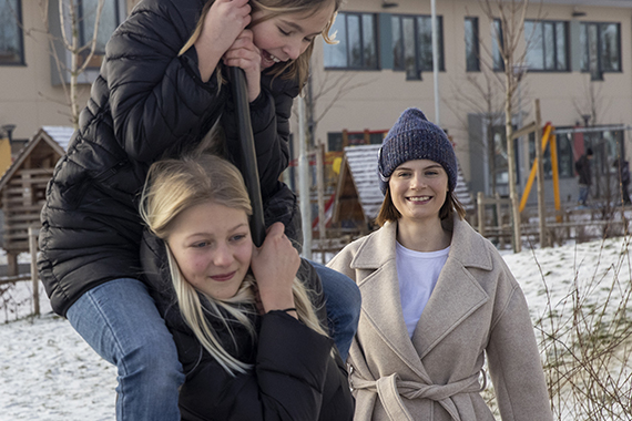 Mathilda läser till lärare i åk 4-6