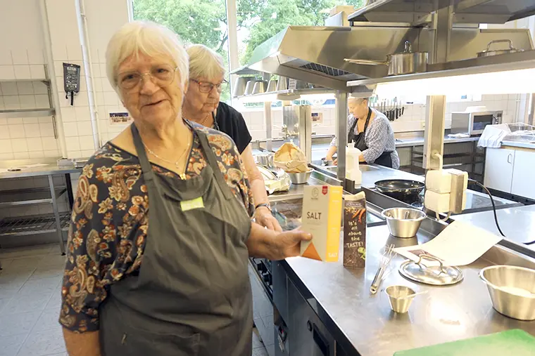 Inga Andersson i k&ouml;ket.
