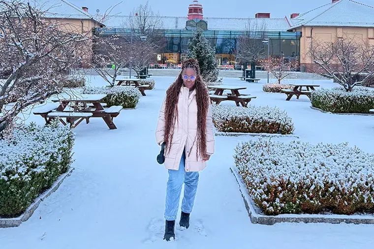 Portrait of Rinae in the snow