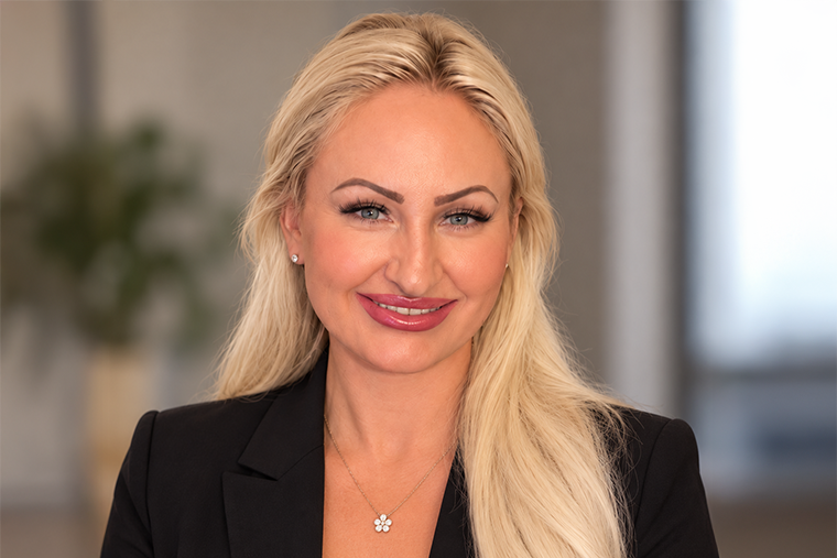 Porträttbild Alexandra Aurell