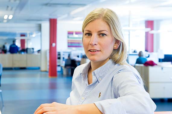 Frida Lindberg, ekonomprogrammet