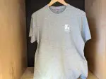 Grå T-shirt med HKR logga