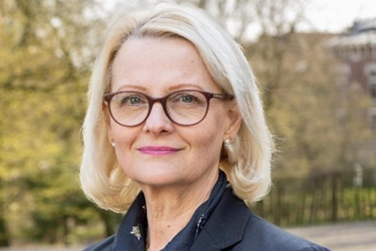 Helene Fritzon rätt format.jpg
